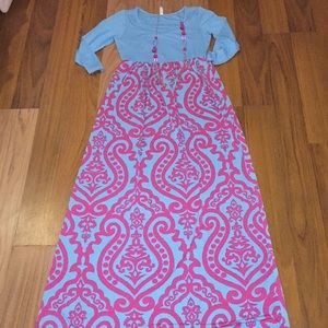 Dress for someone under 5’5”